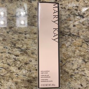 *Bundle* Mary Kay Emollient Cream & N/O Cleansers